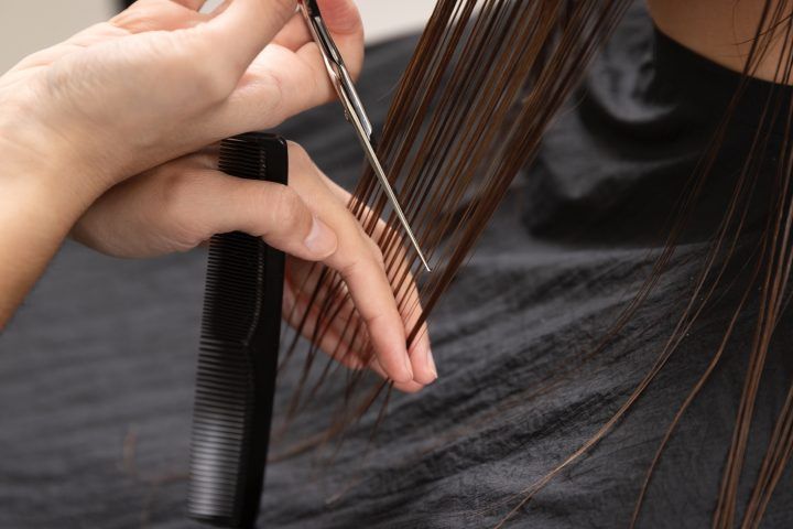 Cortar el pelo… ¿mejor hacerlo en seco o mojado?