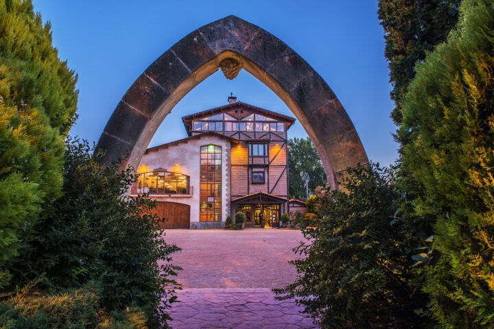 Villa-Lucía acoge la cata ‘Basque Wine’ dentro del festival Esférica Rioja Alavesa