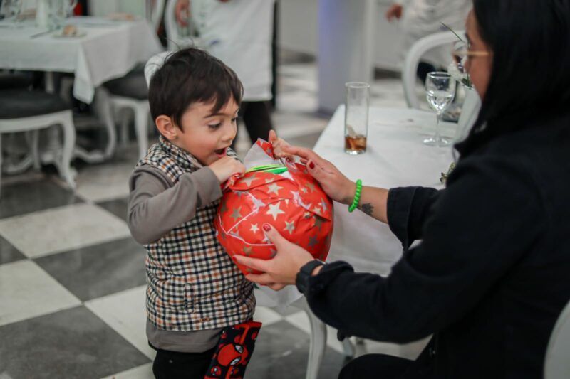 almuerzo solidario