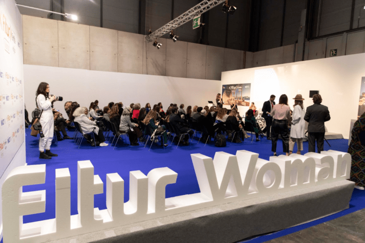 Liderazgo en turismo femenino