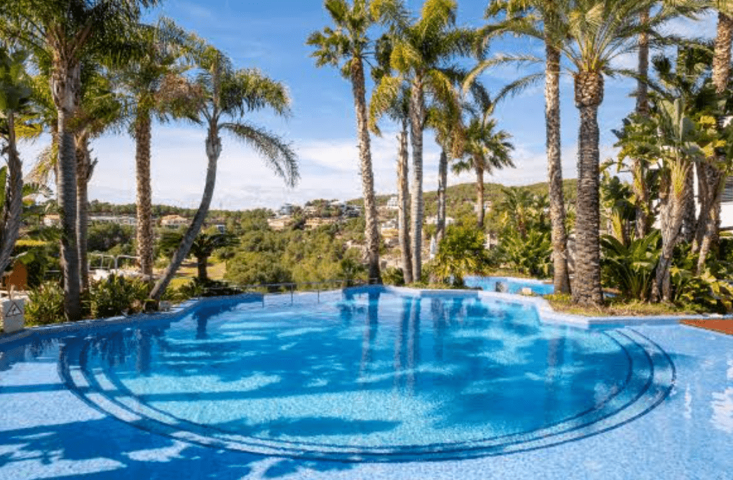 piscinas de hotel