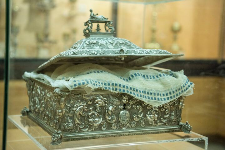 Sagrado Mantel Coria