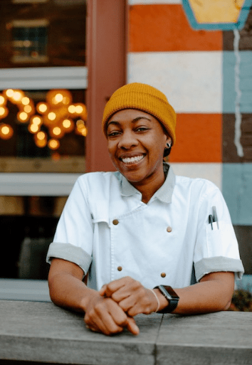 Ashleigh Shanti cocina