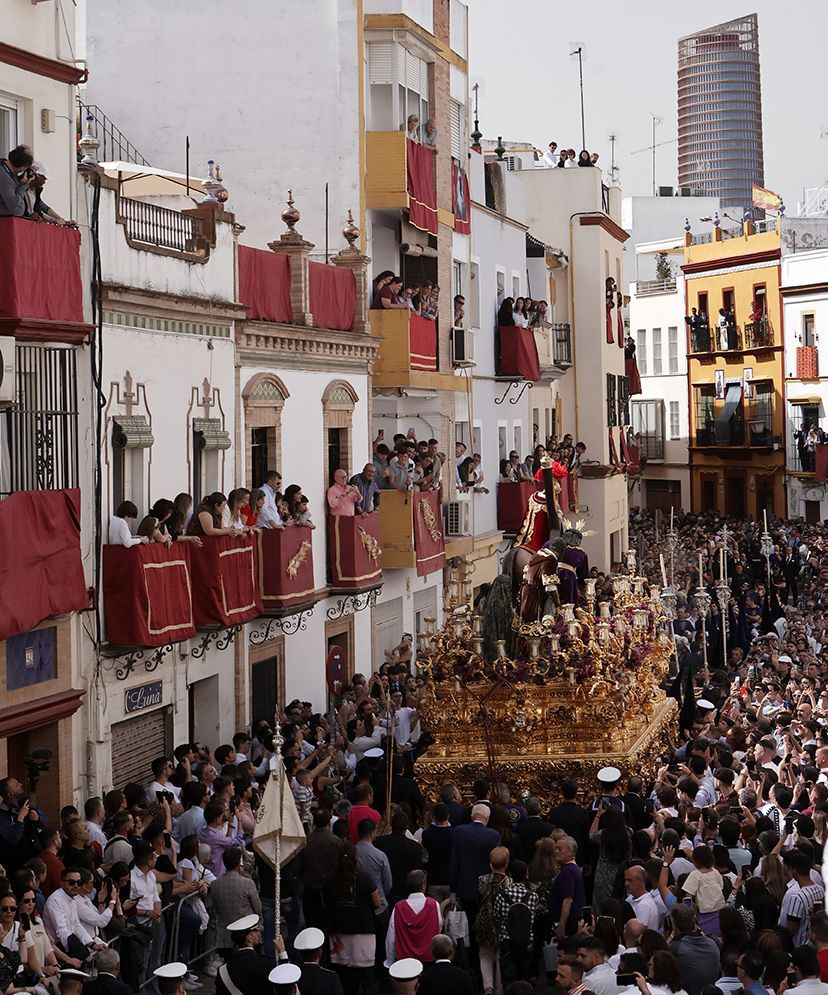 parking Semana Santa Sevilla